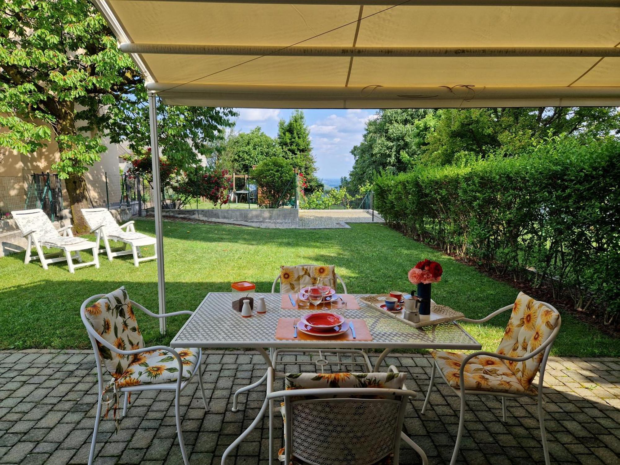 Ferienhaus Vacanze Casa Di Trizzi Como